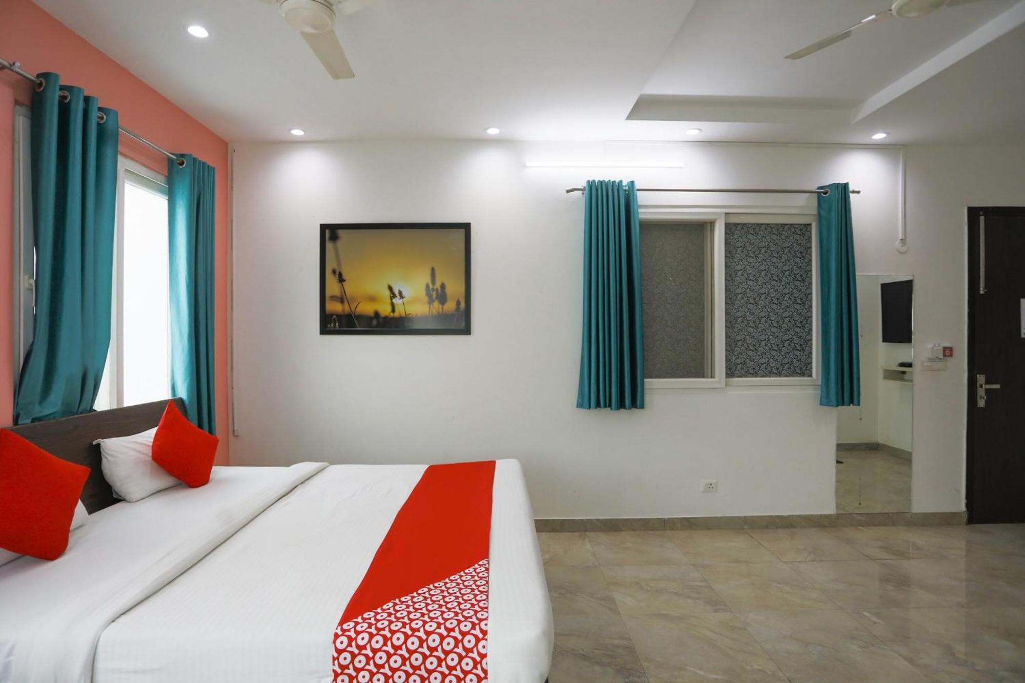 Hotel O Jsb Hotel Фаридабад Экстерьер фото